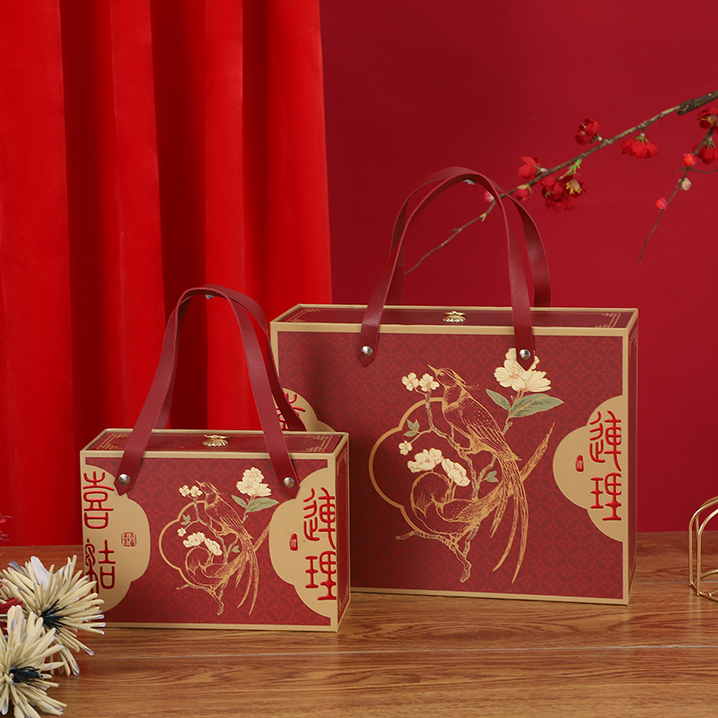 Wedding gift box wedding wedding red festive leather portable gift box wedding candy box empty box wholesale