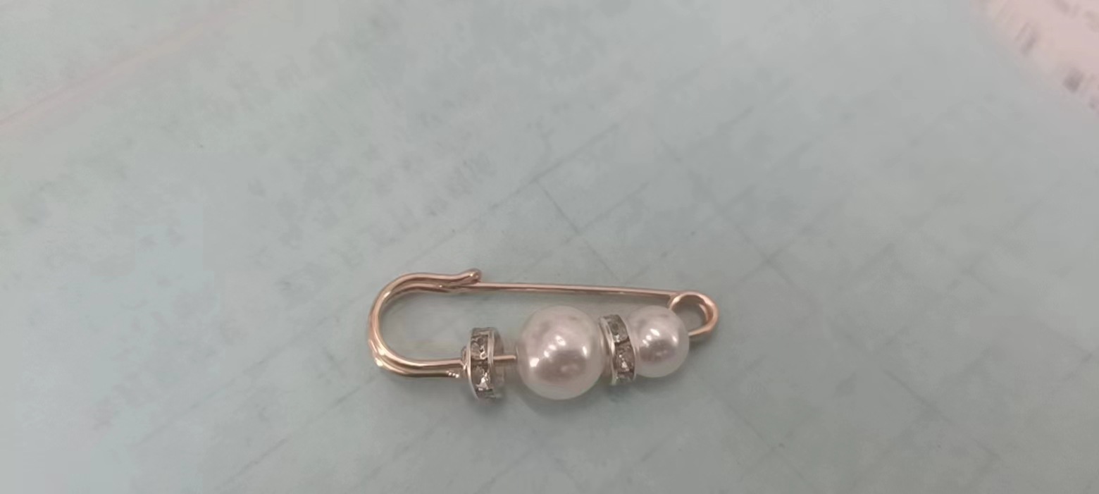 Picture of Waist buckle waist change small artifact waist waist pin fixed pants anti-light brooch buckle skirt adjustment buckle