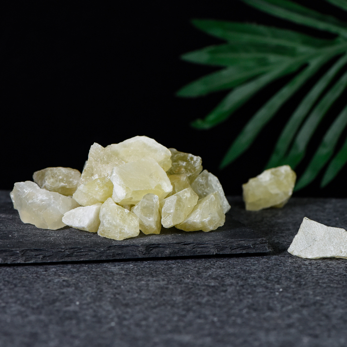 Picture of Spot wholesale Crystal raw stone aromatherapy stone scented stone natural powder Crystal Green fluorite amethyst Citrine Crystal Stone