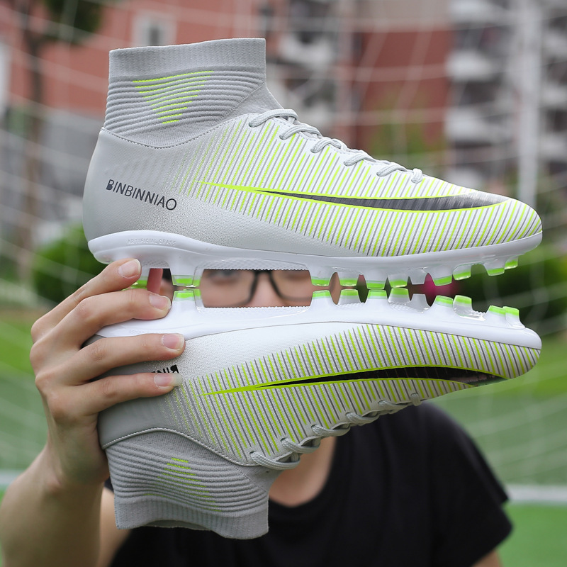 Football shoes men's CRO cr7 high-top crystal transparent spike AG nail adult boy broken nail TF artificial grass shoes