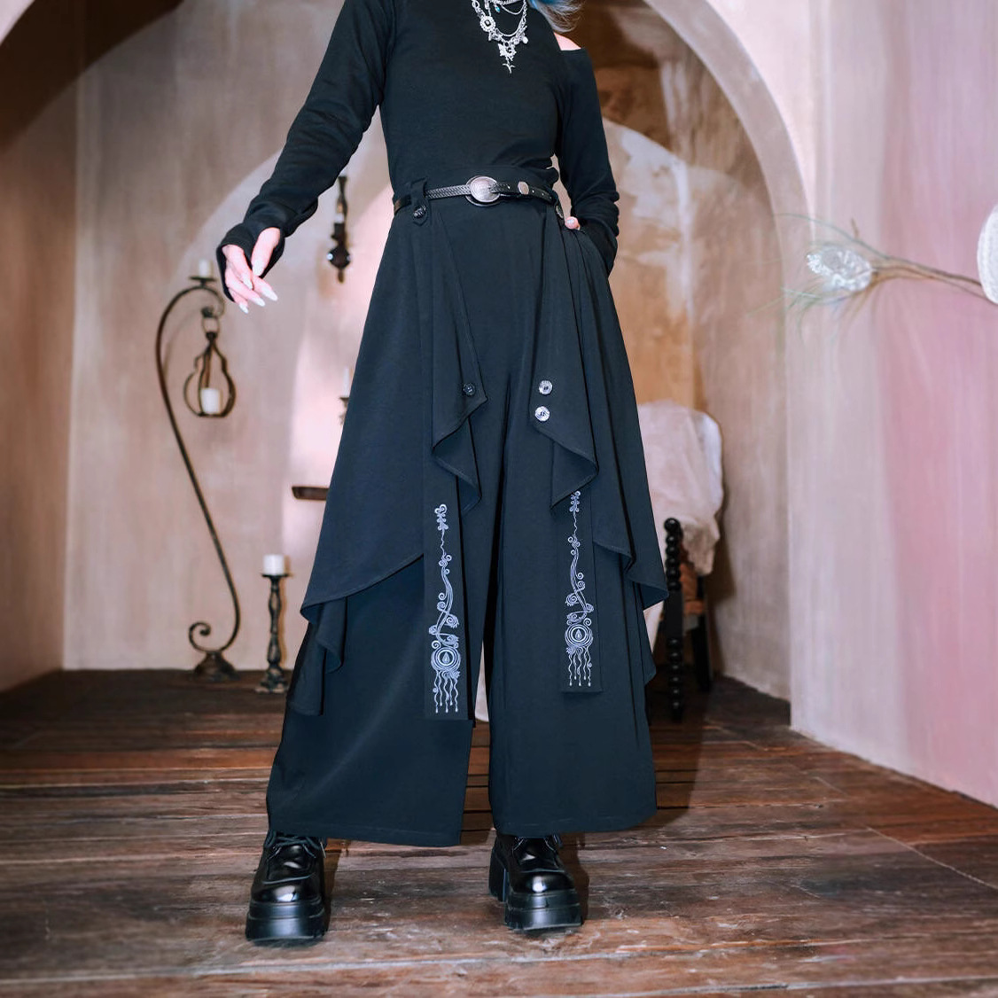 2025 New Irregular Black Wide Leg Pants Women's National Trendy New Chinese Embroidered Strap National Style Yaoji Yamamoto Culottes