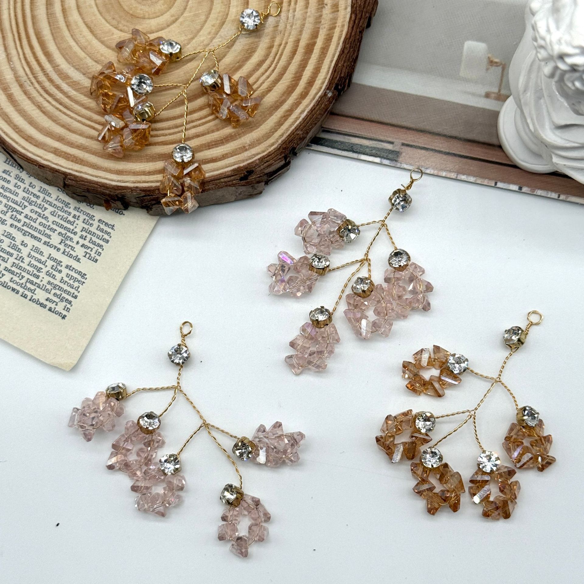 Picture of New handmade twisted copper wire crystal tree leaf model handmade DIY hair accessories, earrings, antique ornaments, accessories