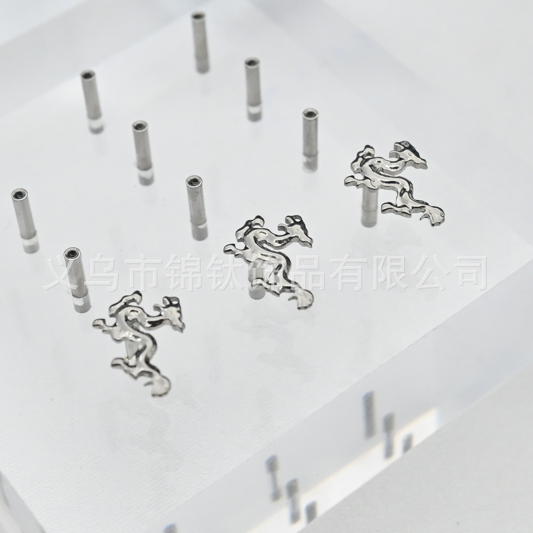Picture of F136 Titanium Alloy Personalized Chinese Dragon Earrings Internal Thread National Style Dragon Ear Bone Nails Lip Nails Piercing Ear Jewelry Cross-Border