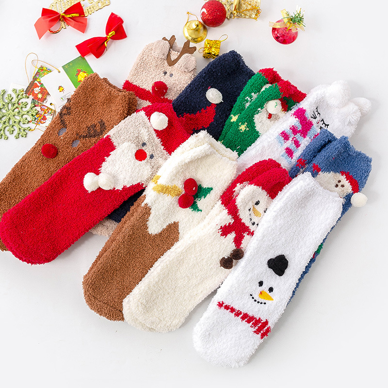 22 Christmas new autumn and winter women's socks Japanese cute coral fleece padded women's socks manufacturers wholesale
