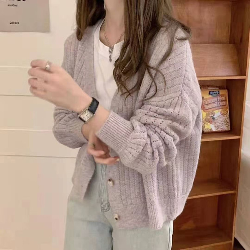 Autumn 2023 New Loose Retro All-match Knitted Cardigan Women's Lazy Style Gentle Short Sweater Jacket for Outer Wear
