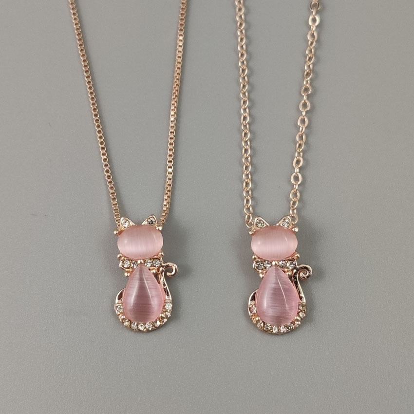 Picture of Korean Style Necklace Rose Gold Plated Natural Hibiscus Stone Pink Crystal Cat Women's Pendant Collarbone Chain Jewelry Pendant