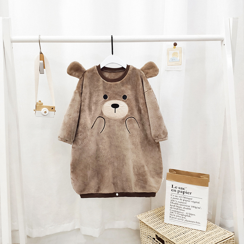 Picture of 10-30kg Middle and Large Children Can Open Button Anti-Kick and Anti-Cold Sleeping Bag Primary School Dormitory Autumn and Winter Coral Velvet Thermal Robe