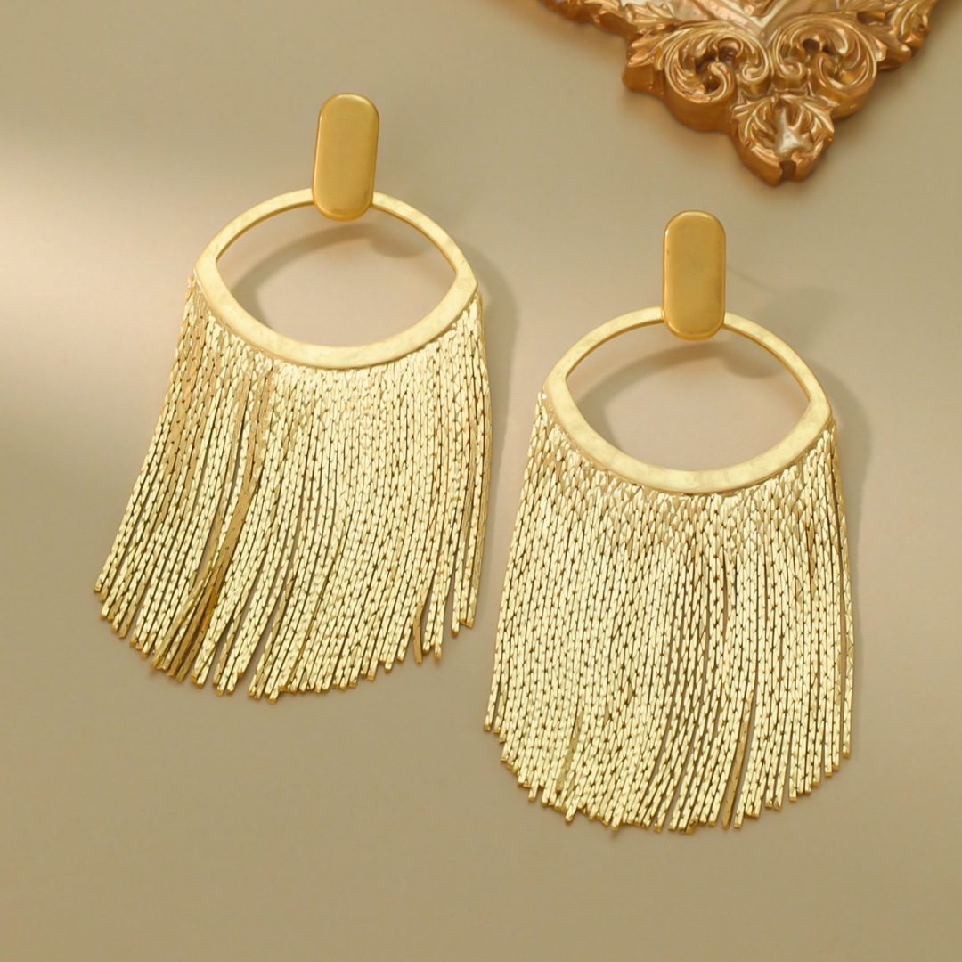 Picture of Middle ancient Vintage copper plated real gold big tassel fashion exaggerated retro design heavy industry quality 925 silver needle