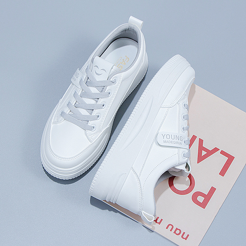 Picture of White Shoes Women's 2025 Summer New Breathable Mesh Thin Women's Shoes All-match Student Flat Sports Casual Mesh Shoes
