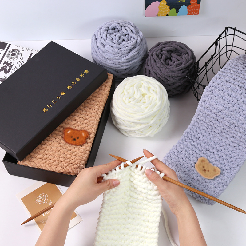 Bear Scarf Woven Material Bag Self-woven Wool Handmade diy Coarse Wool Group for Girlfriend Gift Ice Line