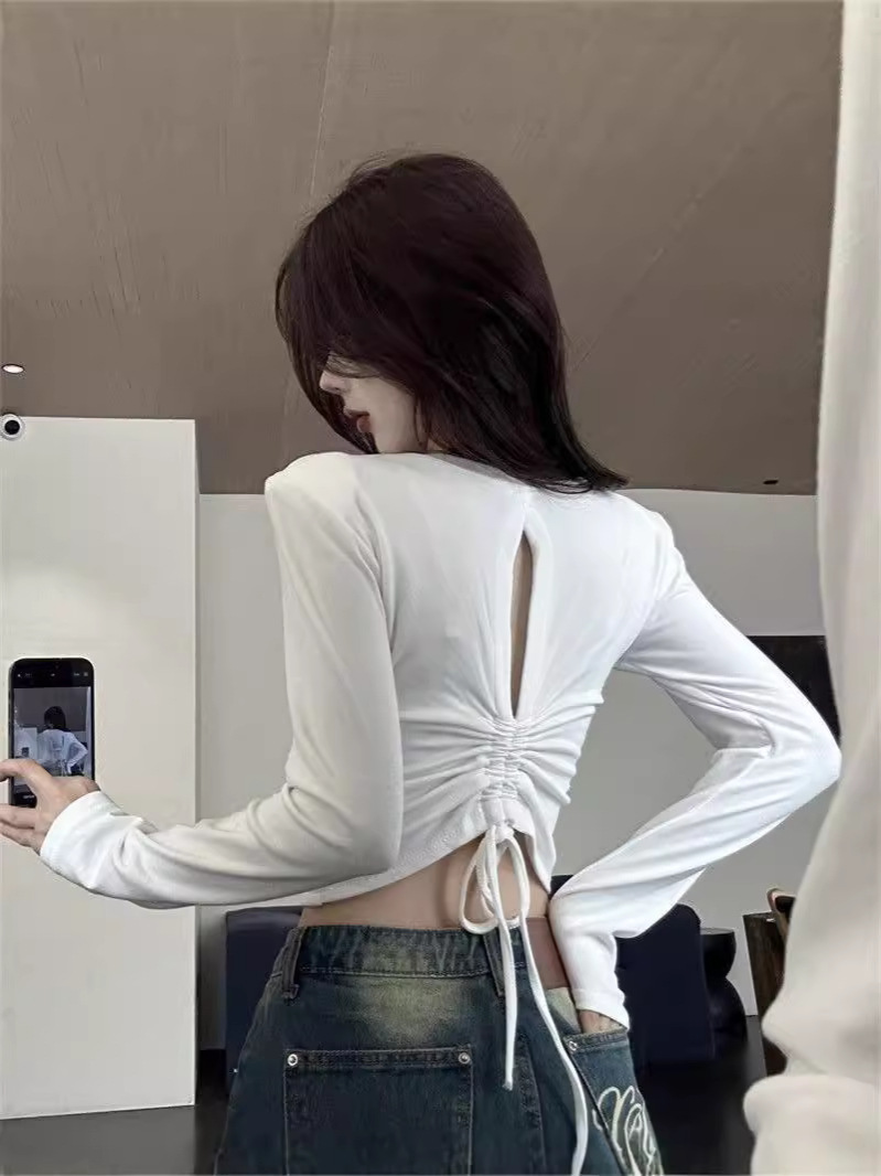 Picture of Cross-border Black Design Sense Niche Hollow Backless Long-sleeved T-shirt Women's Korean-style Slim-fit Short Top Ins