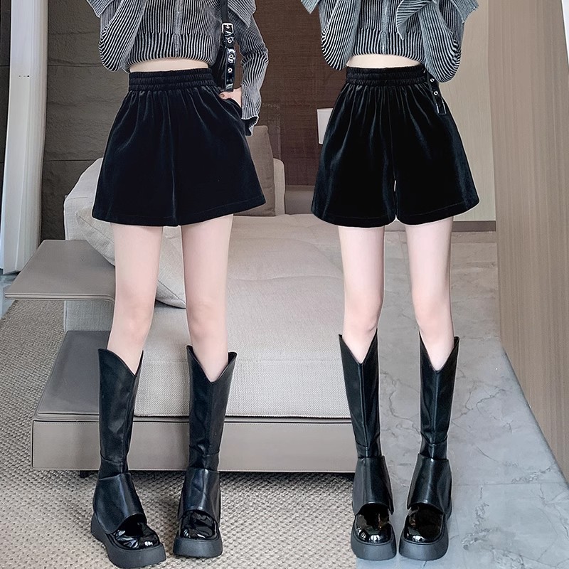 Black Gold Velvet Shorts for Women 2025 New Autumn and Winter High-Waisted Small Person Loose A-Line Wide-Leg Casual Boot Pants