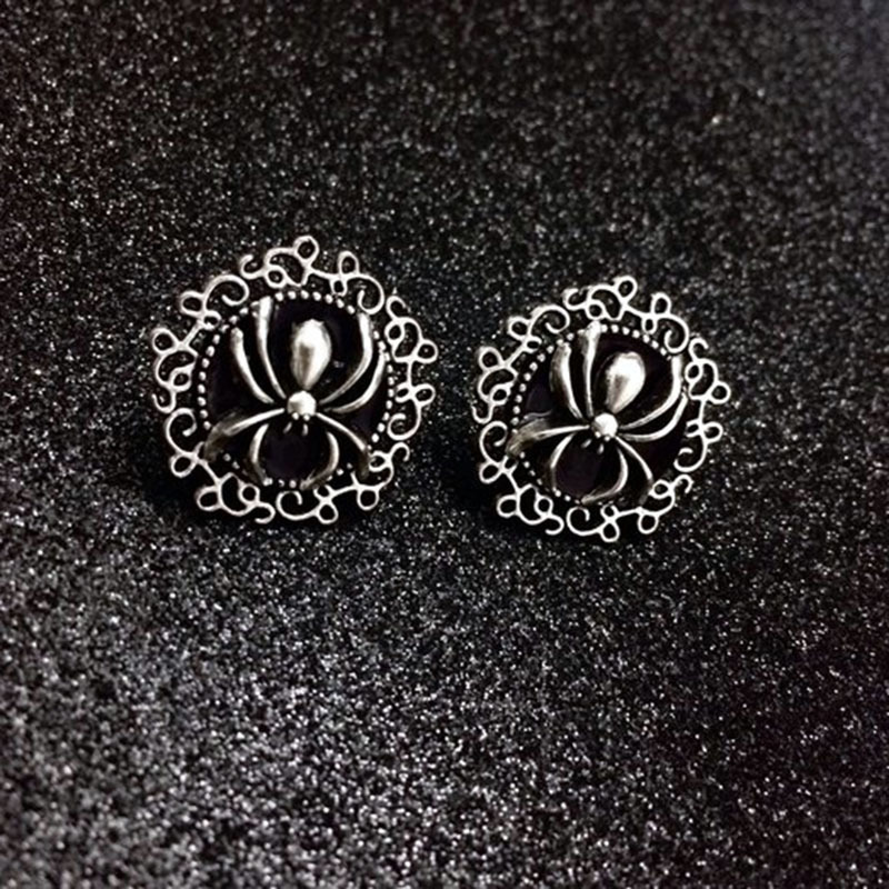 Picture of European and American ebay Explosions Overseas Gothic Evil Poisonous Spider Earrings Black Widow Rune Wizard Pagan Earrings