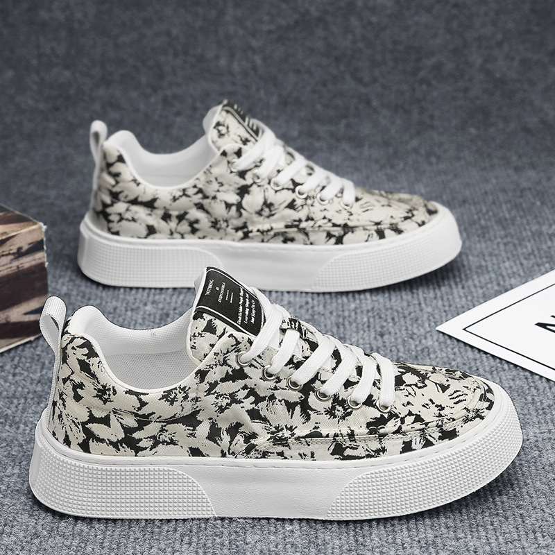 Fashionable 2024 new spring comfortable platform sneakers men's Korean-style trendy height increasing casual men's shoes printed canvas shoes