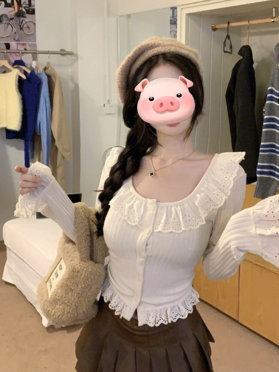SweeT and GenTle STyle Ruffled KniTTed T-shirT for Women in AuTum French ReTro Unique Chic ShorT Age-reducing Top