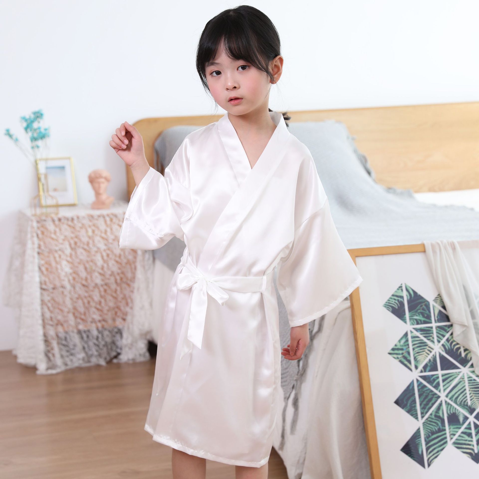 Picture of Cross-border children's solid color morning gown simulation silk nightgown skirt foreign trade satin bathrobe long cardigan kimono Amazon