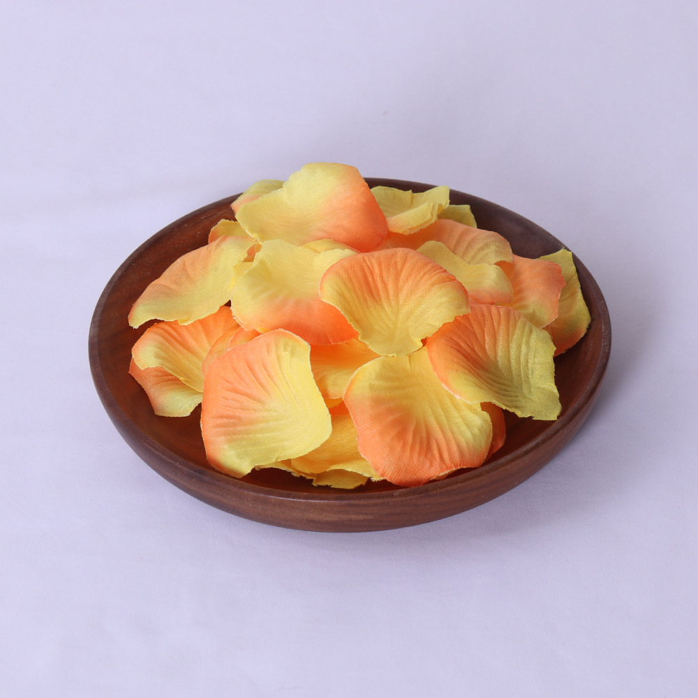 Picture of Non-woven fabric stacked 1000 pieces of rose petals wedding bar celebration hand decorative props artificial flower generation