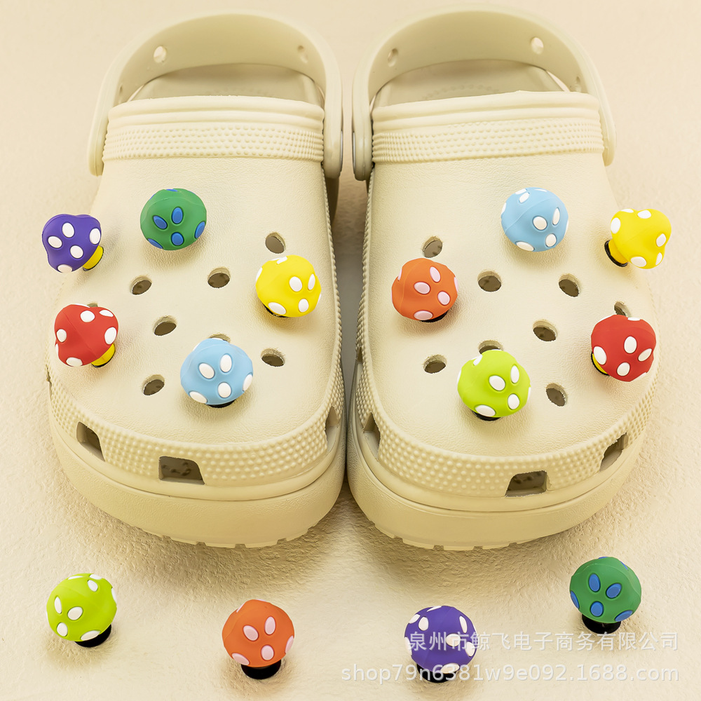 3D Mushroom Shoe Flower Shoe Buckle Hole Shoe Flower Accessories Creative DIY Decoration Cartoon Removable Decorative Buckle