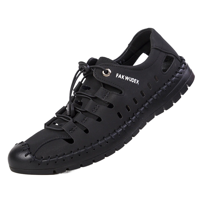 Foreign trade wholesale 2025 summer new men's sandals beach outdoor leather shoes men's hole shoes soft bottom breathable casual shoes
