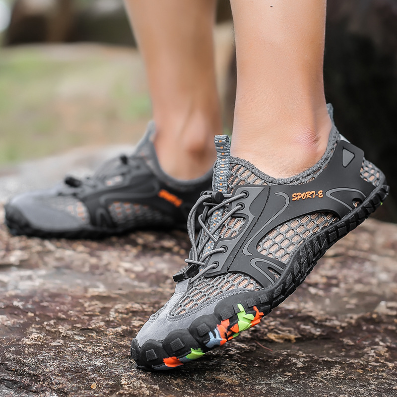 Picture of Outdoor fitness climbing and rafting shoes hiking shoes for men and women's shoes amphibious fishing shoes