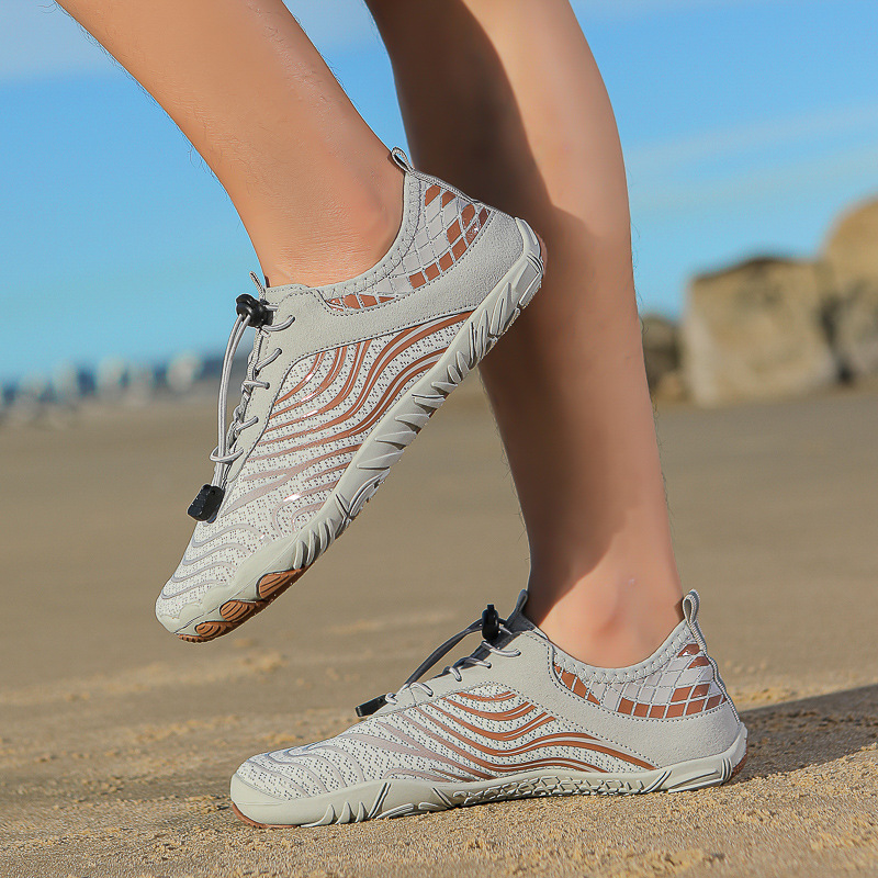 Picture of Outdoor Amazon Five Finger River Shoes Men's Cross-Border Beach Wading Shoes Southeast Asian Quick Dry Swimming Shoes Fitness Shoes Women