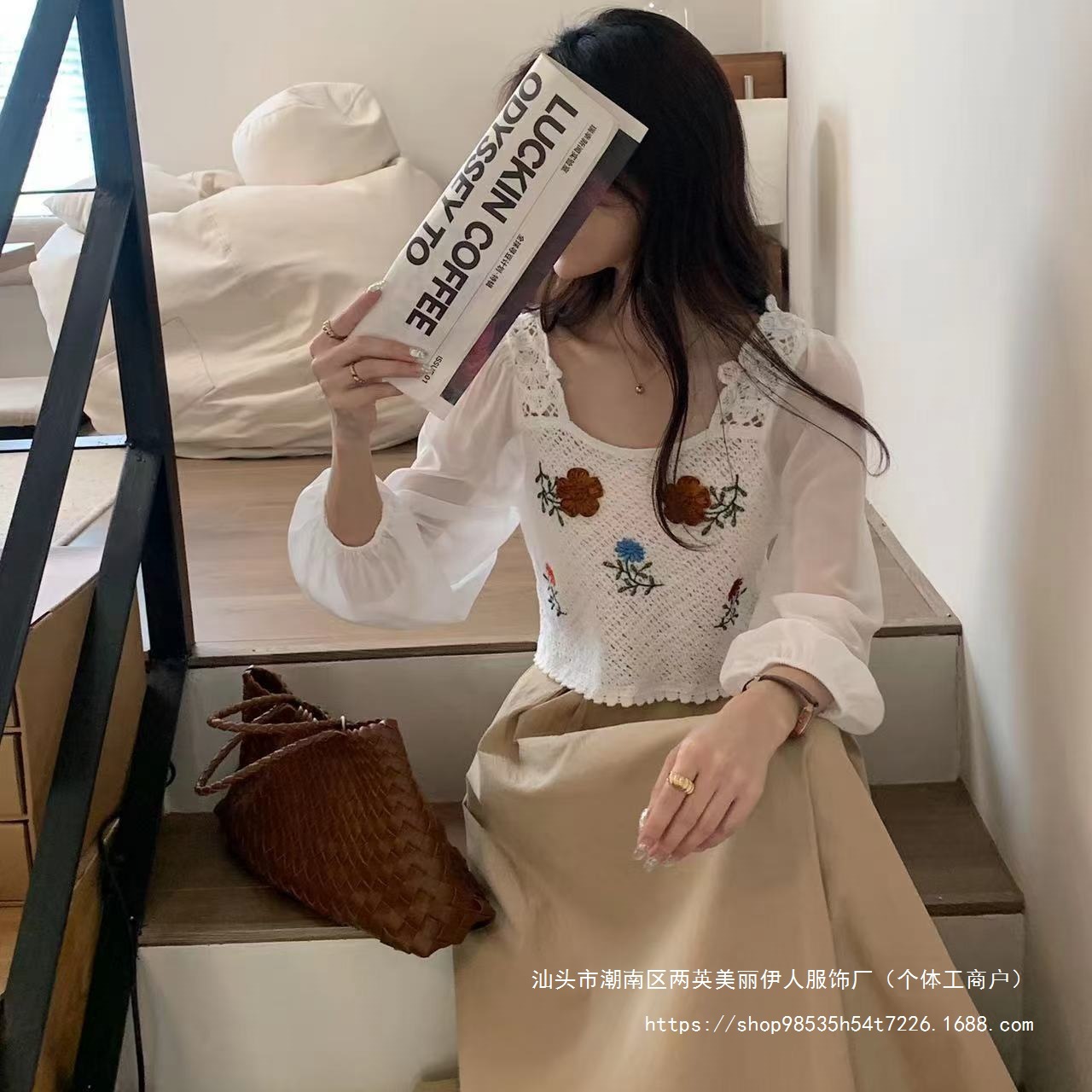 Knitted Embroidery Hollow Long-sleeved Shirt Women's Spring and Summer 2025 New Design Sense Niche Mori Retro Square Collar Top