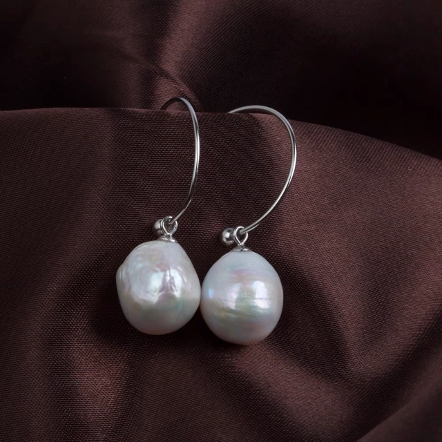 2024 New Baroque Natural Freshwater Pearl Candy Wrap Series Elegant 925 Silver Earrings High Sense