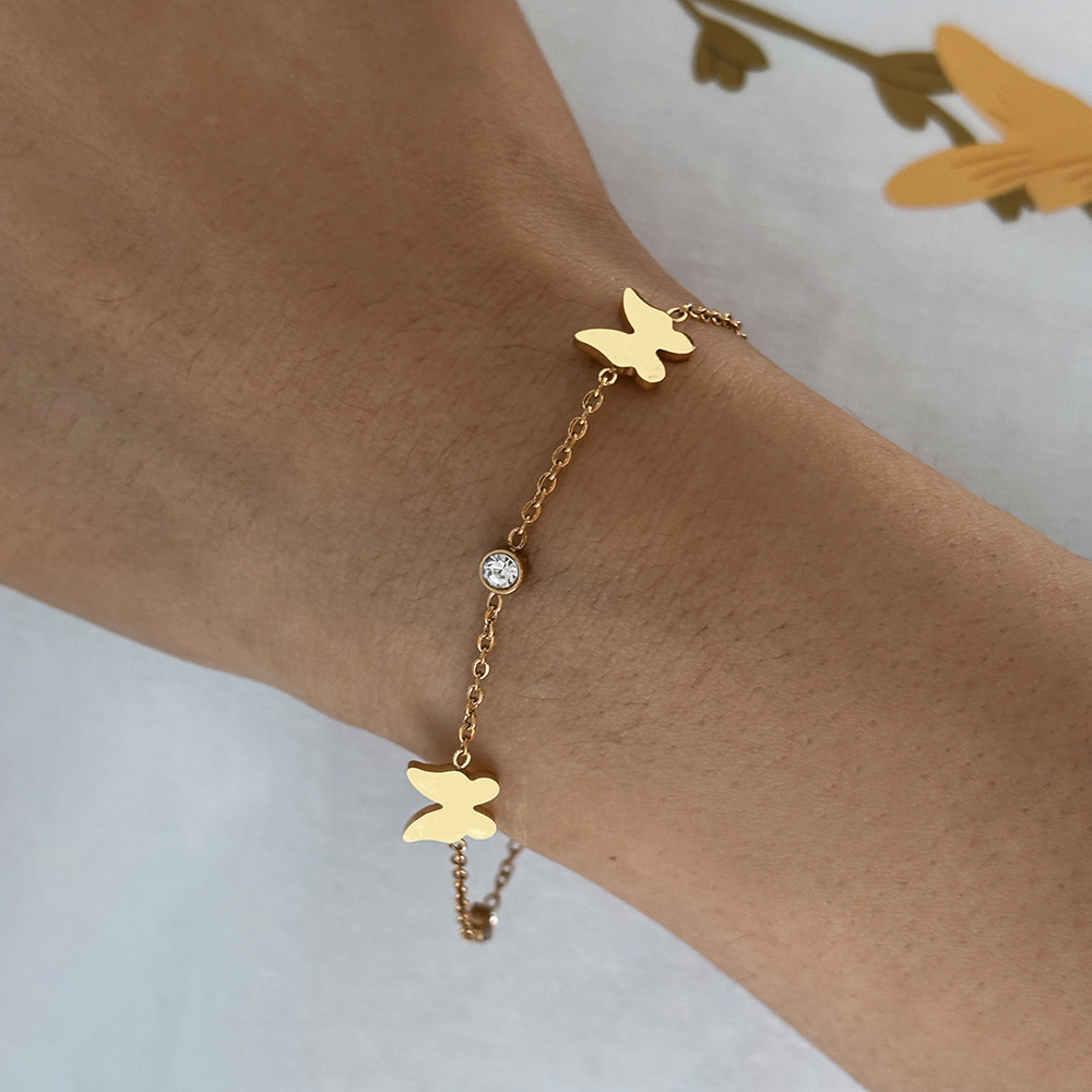 Niche Design Korean Style Golden Versatile Non-Fading Titanium Steel Bracelet for Women with High-End Temperament and Whitening Exquisite Collection