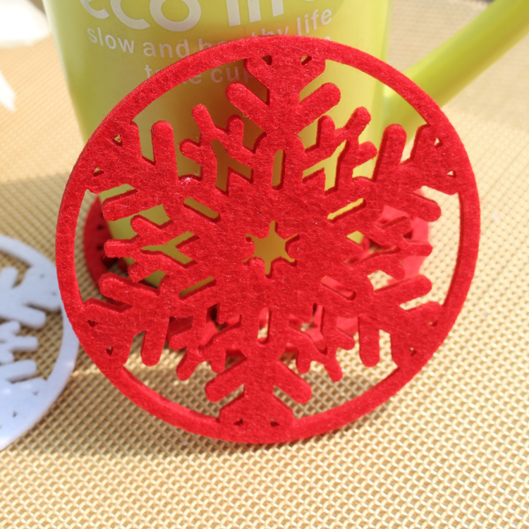 In Stock [Chuangdaka] Christmas Snowflake Cup Mat Insulation Mat Christmas Decorations Christmas Supplies 77 Fabric