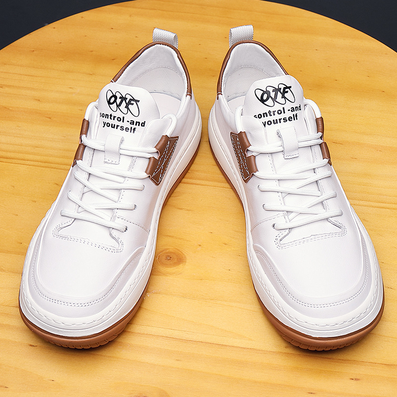 Picture of Clown Shoes Men's Leather Spring Sports Trendy Korean Style Men's White Low-Top Casual Sneakers White Shoes Men's Breathable