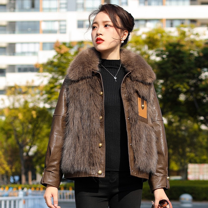 Short Imitation Fox Fur Leather Jacket for Women, Warm and Cotton Thickened Fashionable Trendy Jacket