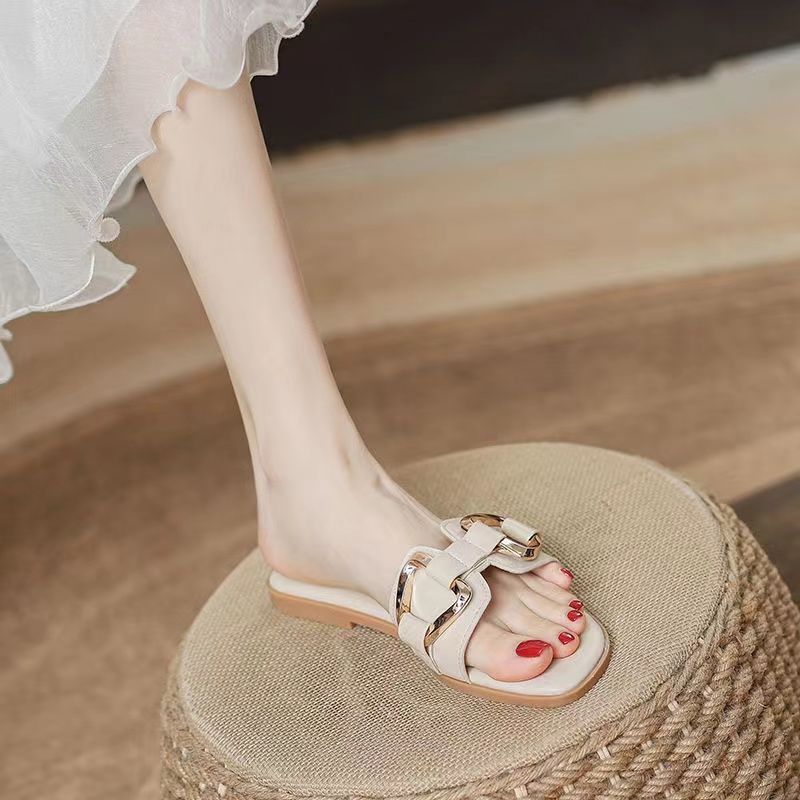 Flat Slippers Women's Summer Outer Wear 2023 New Fashionable All-Match Soft Bottom Sandals Large Size Seaside Beach Shoes