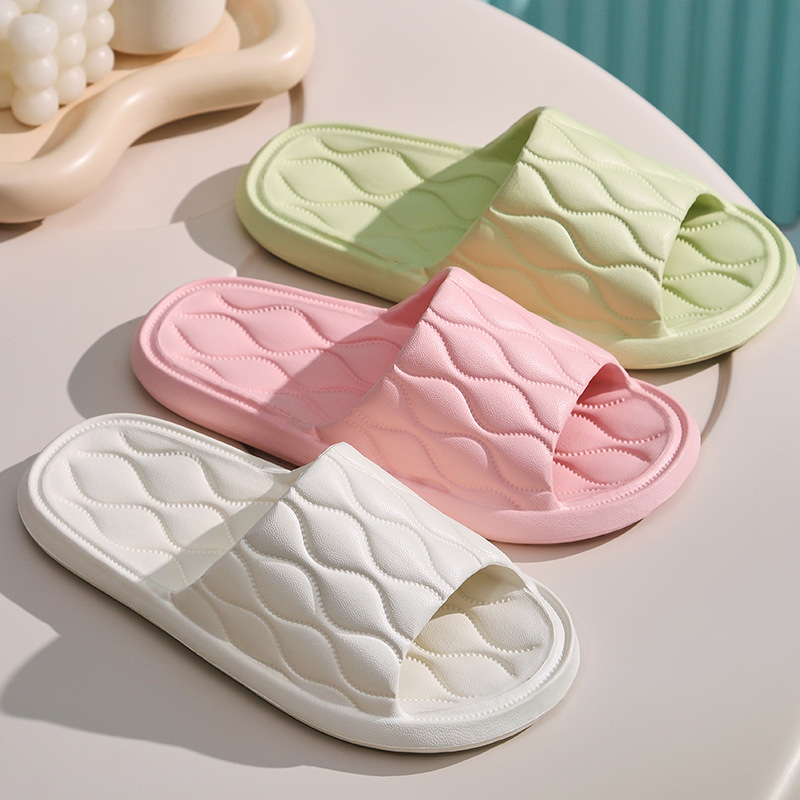 Picture of Slip-on Slippers Men's Summer Household Indoor Thick Bottom Non-slip Bathroom Bathing Slippers Women's Soft Bottom Slippers