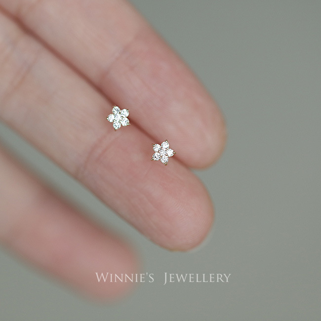 S925 Sterling Silver Plated 14K Gold Star Earrings Full Diamond Mini Five-pointed Star Flower All-match Distinctive Earrings for Women