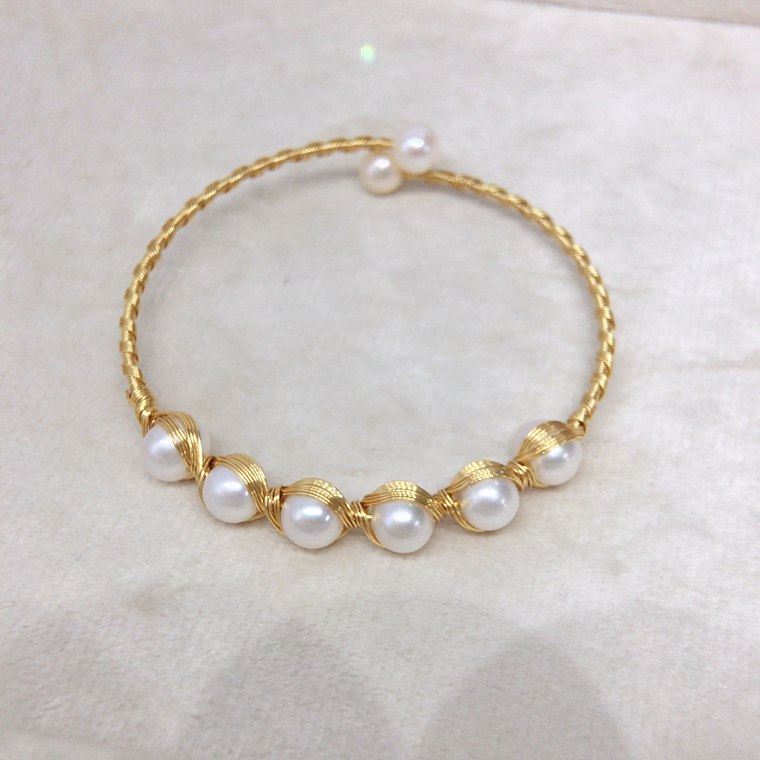 Design handmade natural freshwater pearl bracelet 14K gold thread ins niche jewelry live wholesale