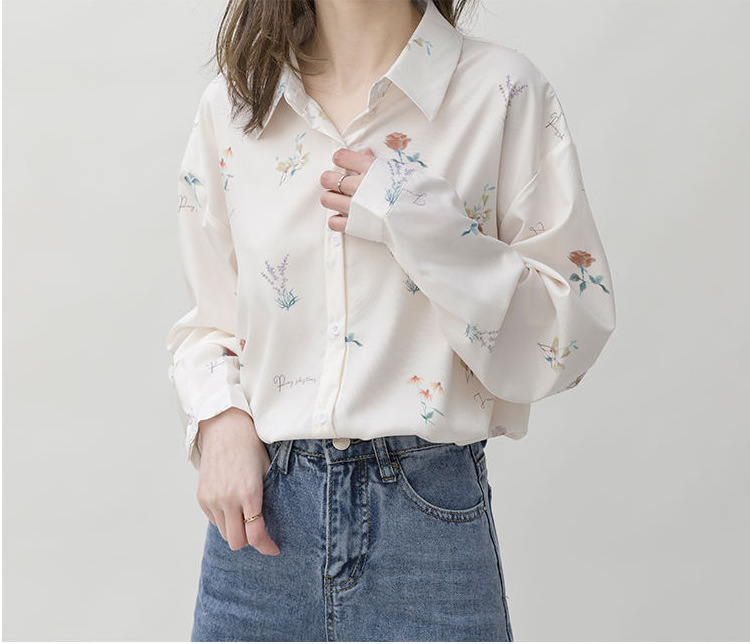 Picture of 2024 Spring New Korean Design Niche Stylish Top Trendy Chiffon Lapel Long-Sleeved Shirt for Women