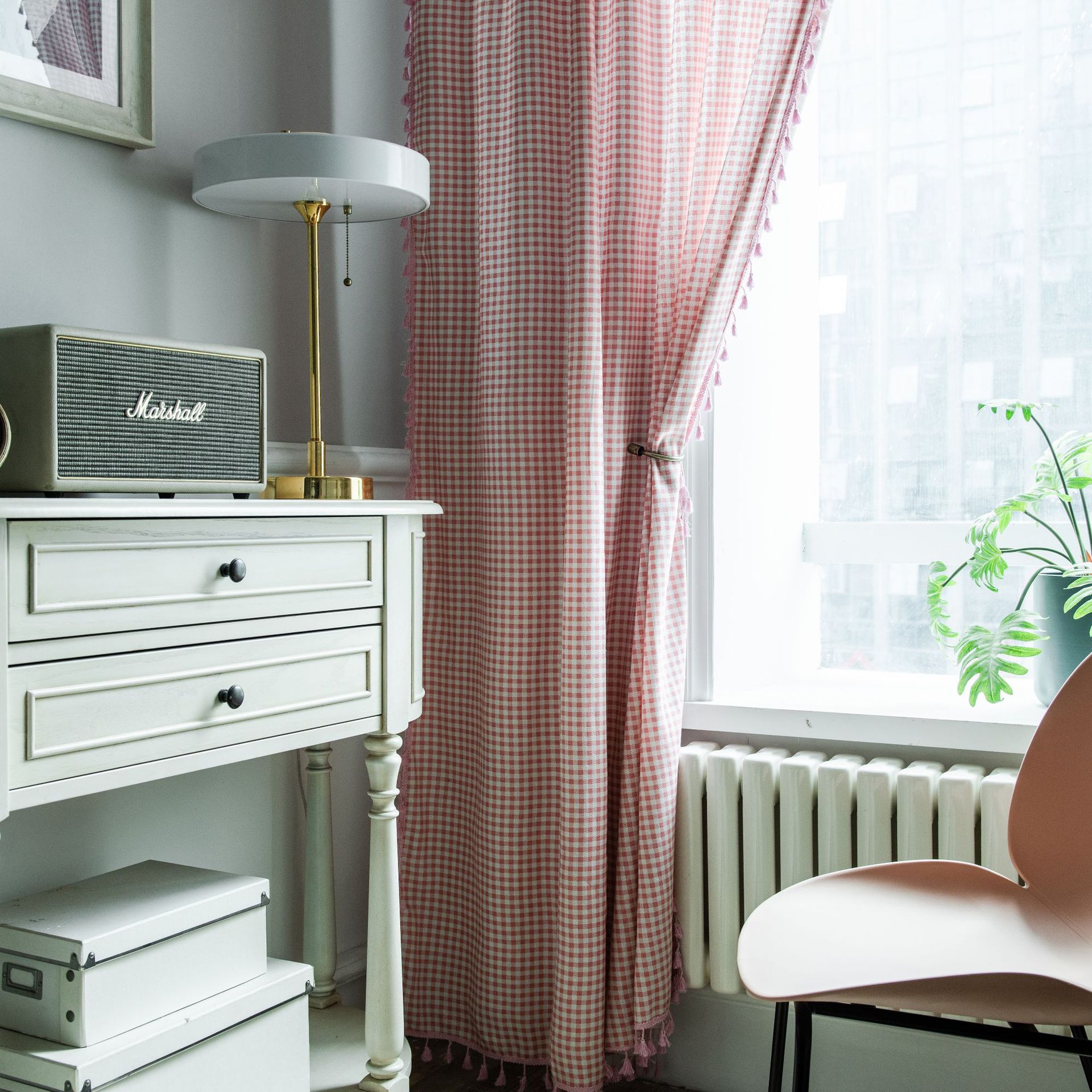 Finished curtain pink plaid tassel Japanese small window kitchen curtain cotton and linen semi-shading bay window monolithic factory outlet