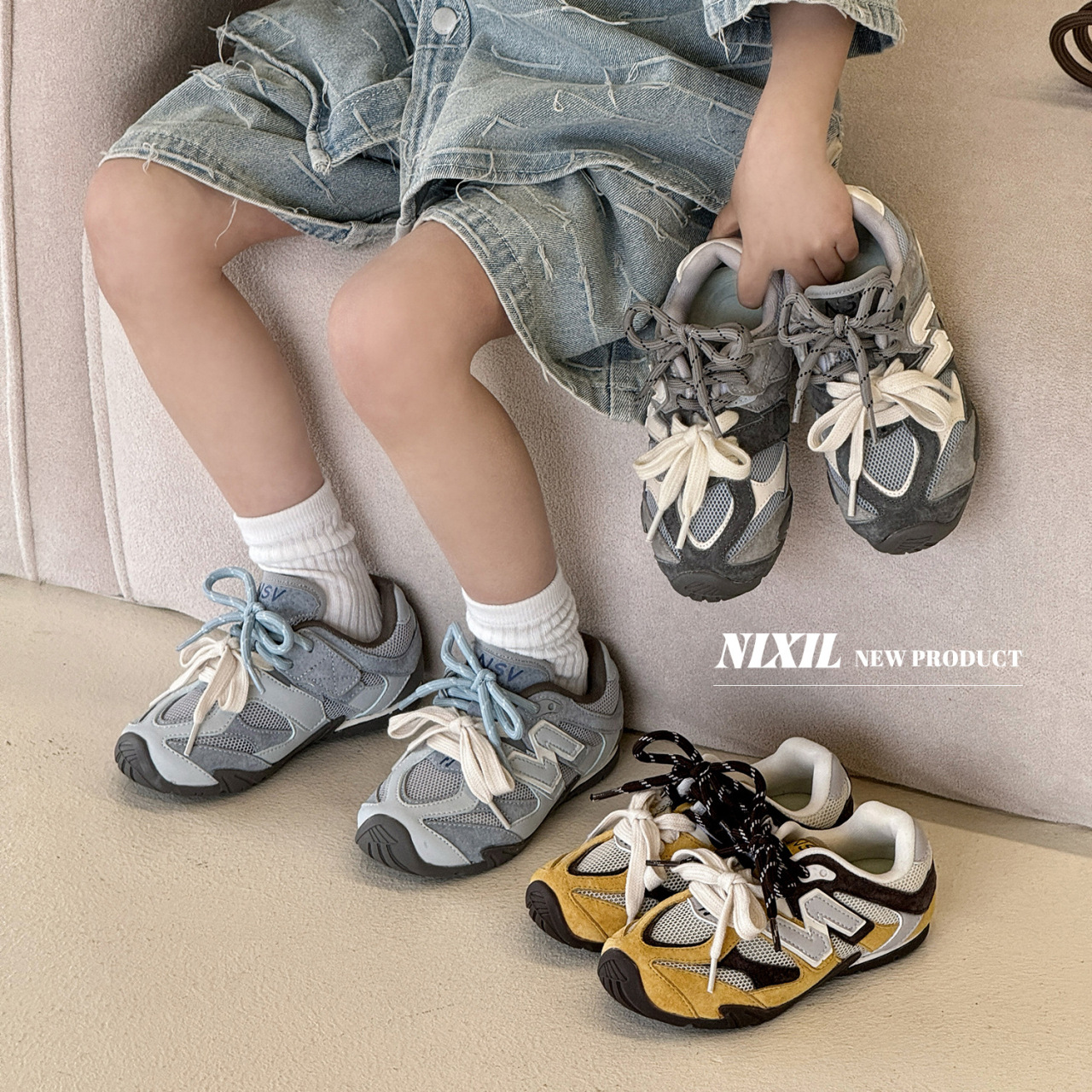 Boys' sneakers, mesh breathable board shoes, girls' moral training shoes, 2025 autumn new children's leisure Forrest Gump shoe trend