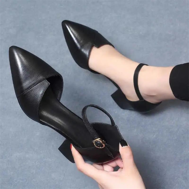 Soft Leather Mid-Heel Comfortable Pointed Summer Bridesmaid Thick Heel Buckle Baotou Hollow Shallow Mouth All-Match Elegant Sandals for Women