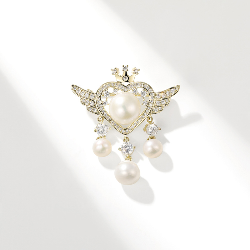Thousand silver Lolita heart Crown wings brooch collar pin high-grade freshwater pearl tassel badge pin buckle