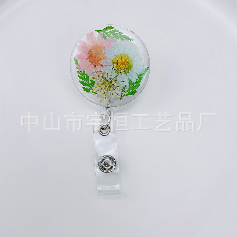 Picture of 2022 Cross-border Dried Flower Easy Pull Button Real Flower Transparent 360-degree Easy Pull Doctor Nurse Scroll Badge