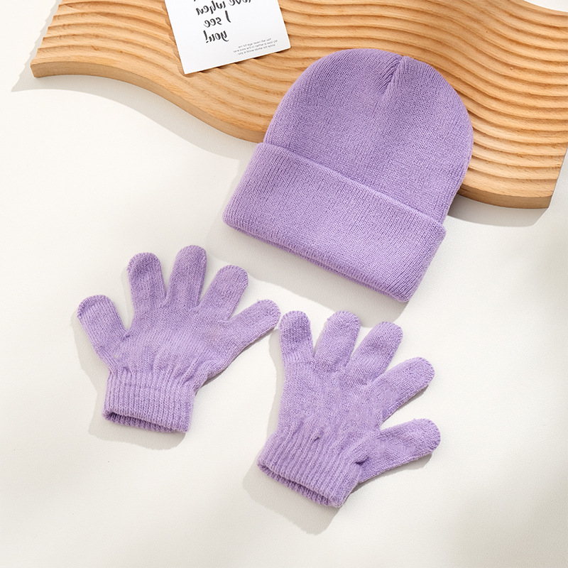 Picture of Autumn and Winter Children's Knitted Hat Gloves Two-Piece Acrylic Children's Wool Cap Children's Knitted Gloves in stock Children's Cap