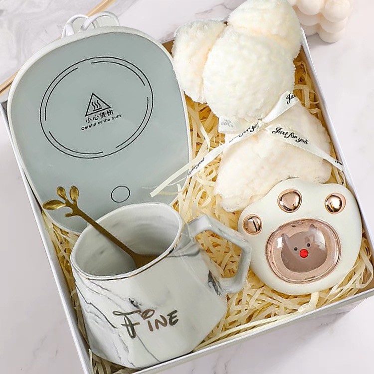 Picture of Business Accompanying Gift Set Practical Staff Birthday Welfare Gift Company Annual Meeting Creative Gift Wholesale Christmas