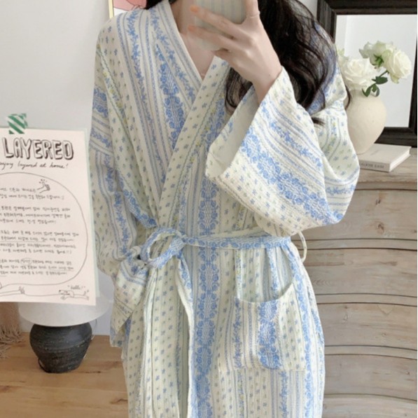 South Korea Ins Women's Nightgown Spring Women's Korean-style New Floral Warm Bathrobe Pajamas Home Clothes Women's Nightgown