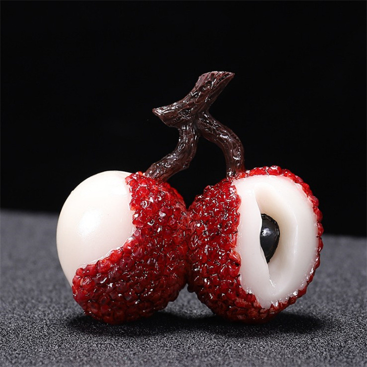 Picture of Tea pet color changing can raise good luck tea pet lychee Golden Toad toad creative personality tea tray decoration boutique tea play