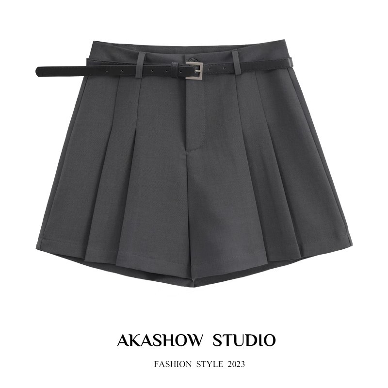 High-End Gray Suit Casual Shorts for Women 2024 Summer Pleated Pants Skirt Retro Loose Wide-Leg A-Line Hot Pants