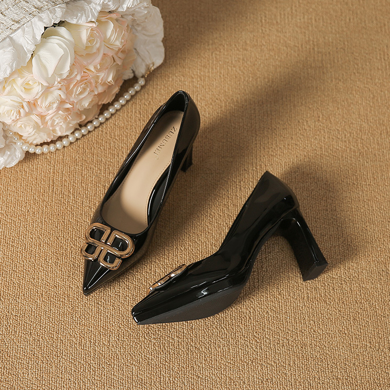 8066-5 Sexy Pointed Thick Heel Women's French Not Tired Foot Waterproof Platform Shoe Model Show Shoe 8CM