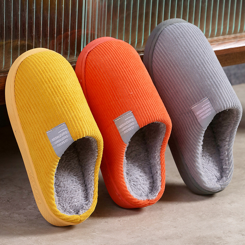 Wholesale In-Stock Autumn Indoor Home Couple Slippers Warm Shoes Maternity Non-Slip Plush Men's Cotton Slippers Women's