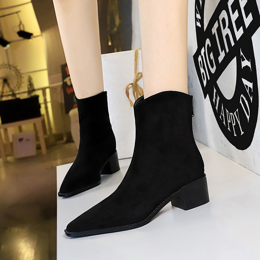 578-3 European and American style fashion simple winter Joker thick heel pointed suede fashion short boots short boots women's boots