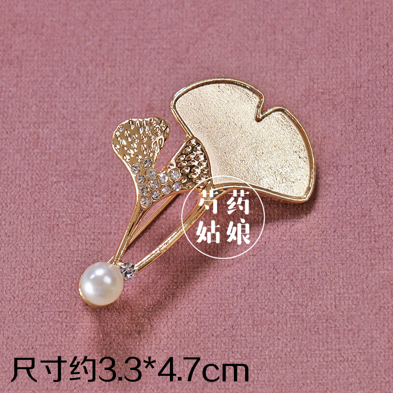 Picture of New Product Mother-Of-Pearl Brooch Jewelry/Intangible Cultural Heritage National Style Dot Green Base Embryo/National Style Holiday Event Handmade DIY Materials